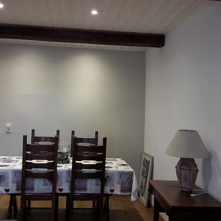 Casa Andres Apartment Малмеди Екстериор снимка